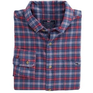 Vineyard Vines men’s classic tucker button down